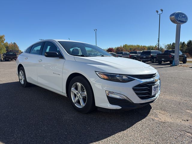 2022 Chevrolet Malibu LS