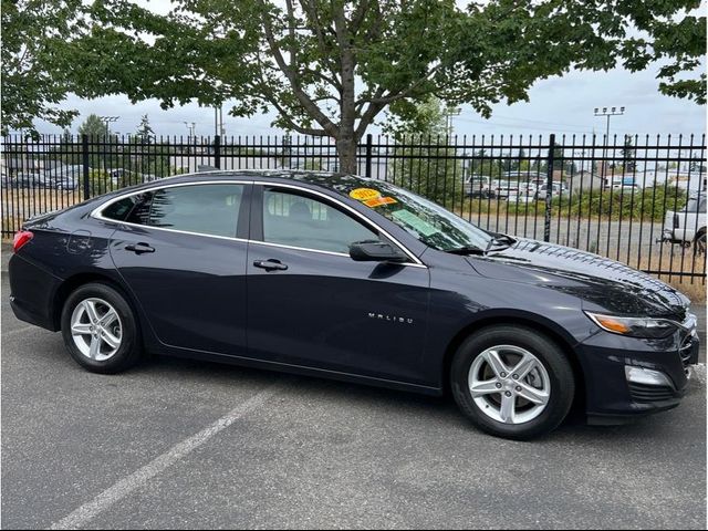 2022 Chevrolet Malibu LS