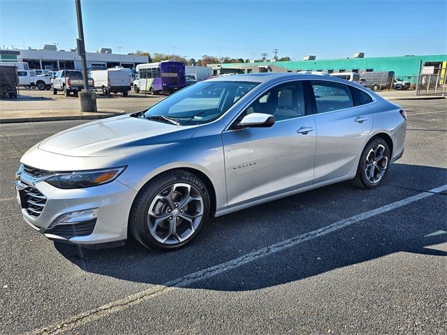 2022 Chevrolet Malibu LT