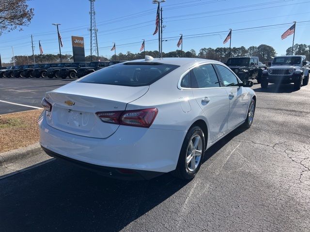 2022 Chevrolet Malibu LT