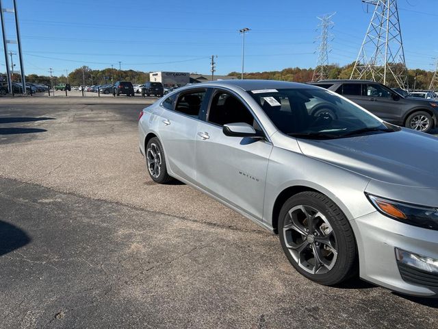 2022 Chevrolet Malibu LT