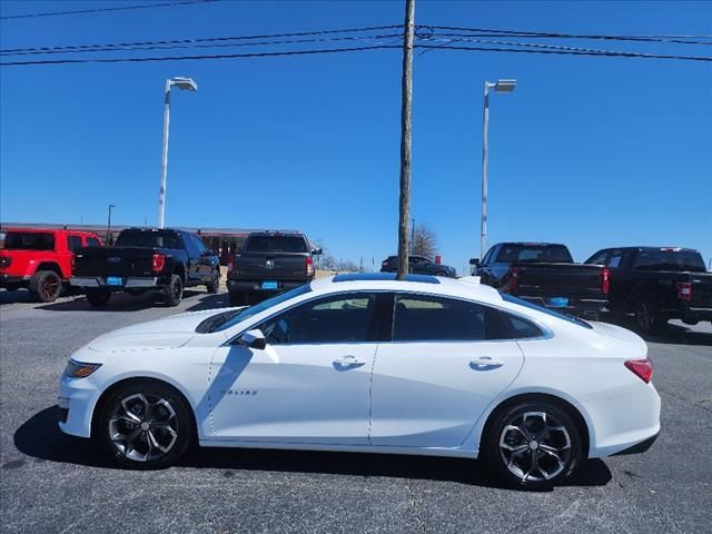 2022 Chevrolet Malibu LT