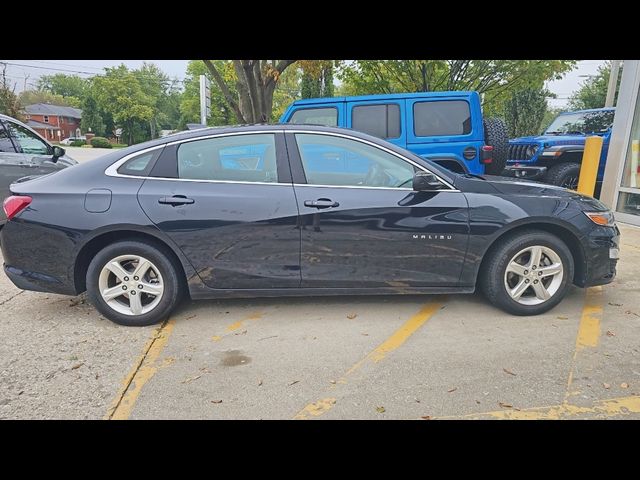 2022 Chevrolet Malibu LT