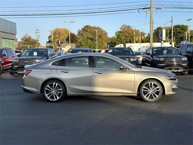 2022 Chevrolet Malibu LT