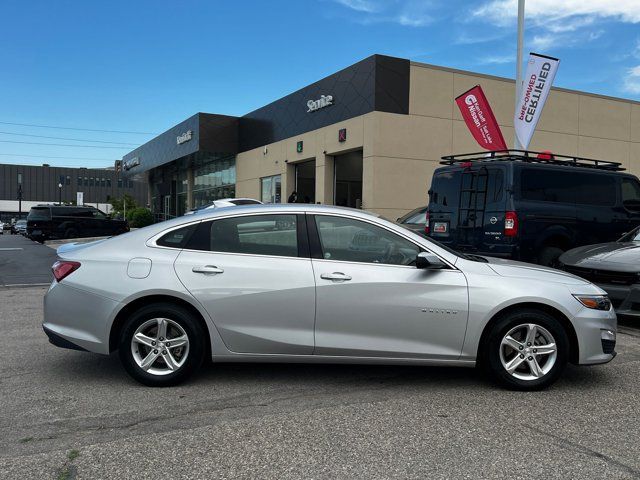 2022 Chevrolet Malibu LT