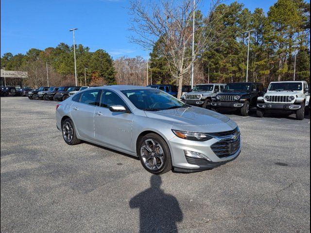 2022 Chevrolet Malibu LT