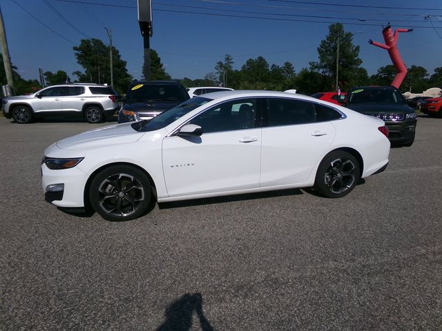 2022 Chevrolet Malibu LT