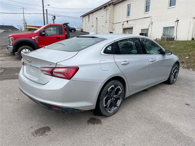 2022 Chevrolet Malibu LT