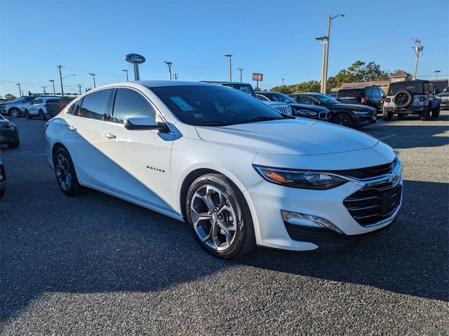 2022 Chevrolet Malibu LT