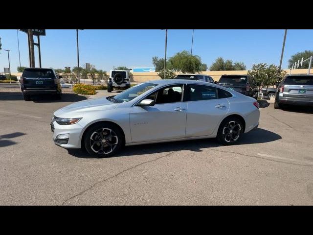 2022 Chevrolet Malibu LT