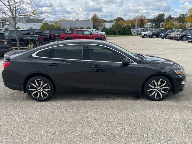 2022 Chevrolet Malibu RS