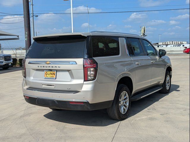 2022 Chevrolet Suburban LT