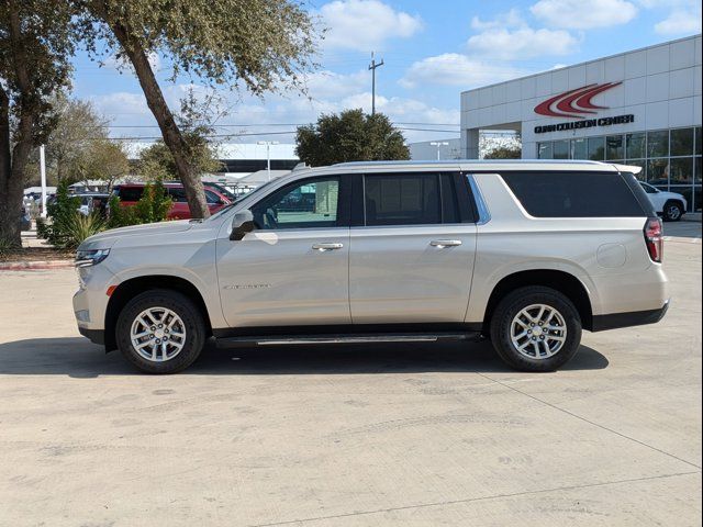 2022 Chevrolet Suburban LT