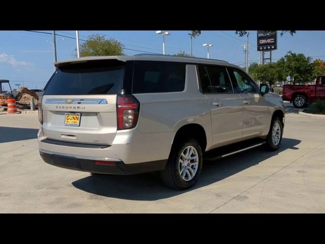 2022 Chevrolet Suburban LT