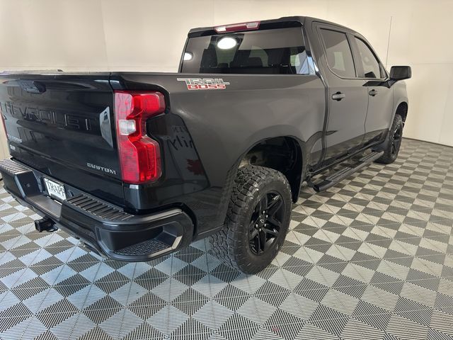 2022 Chevrolet Silverado 1500 Custom Trail Boss