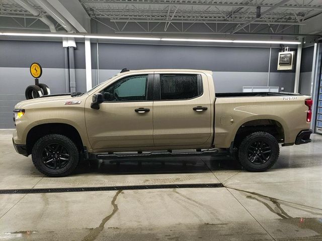 2022 Chevrolet Silverado 1500 Custom Trail Boss