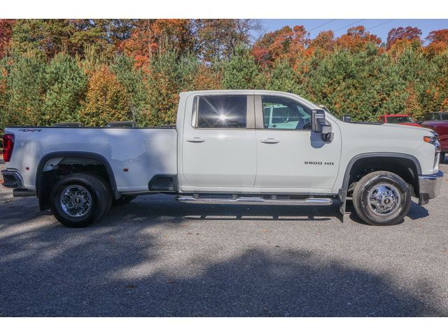 2022 Chevrolet Silverado 3500HD LT