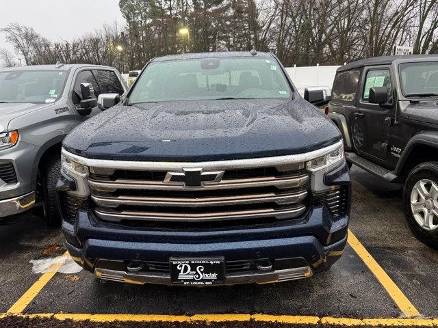 2022 Chevrolet Silverado 1500 High Country