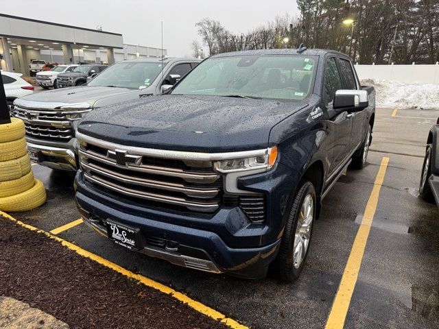 2022 Chevrolet Silverado 1500 High Country