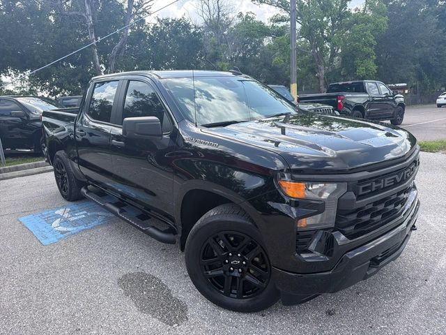 2022 Chevrolet Silverado 1500 Custom