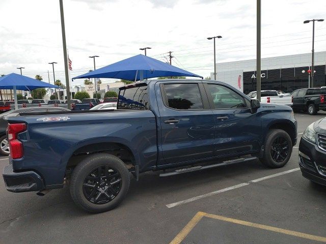 2022 Chevrolet Silverado 1500 Custom