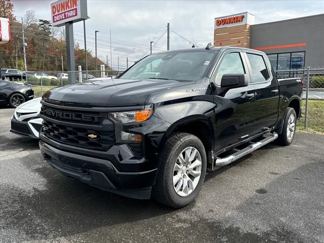 2022 Chevrolet Silverado 1500 Custom