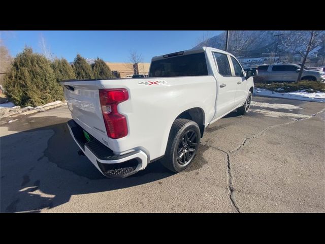 2022 Chevrolet Silverado 1500 Custom