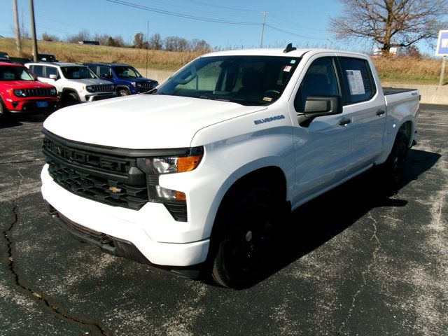 2022 Chevrolet Silverado 1500 Custom