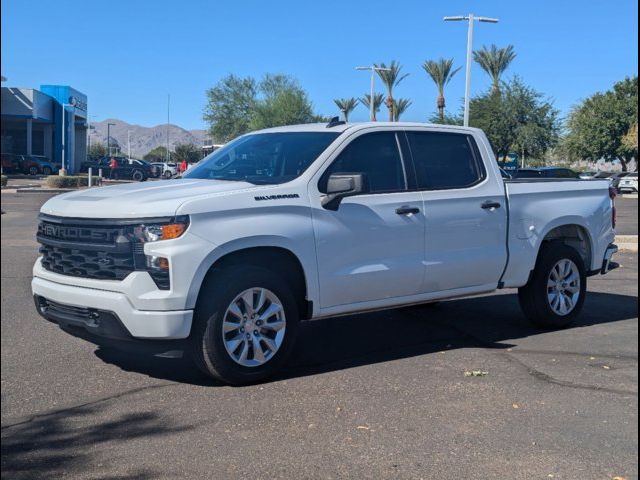 2022 Chevrolet Silverado 1500 Custom