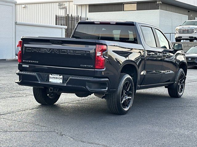 2022 Chevrolet Silverado 1500 Custom