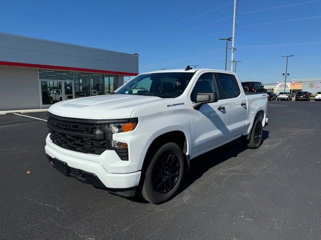 2022 Chevrolet Silverado 1500 Custom