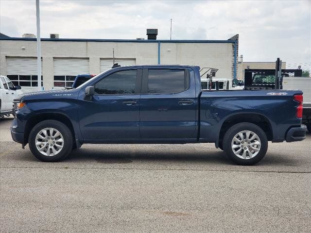 2022 Chevrolet Silverado 1500 Custom