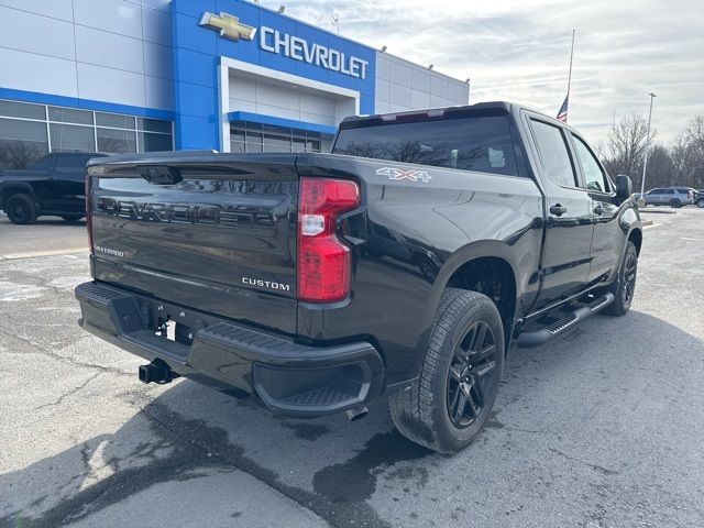 2022 Chevrolet Silverado 1500 Custom