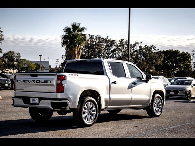 2022 Chevrolet Silverado 1500 Custom