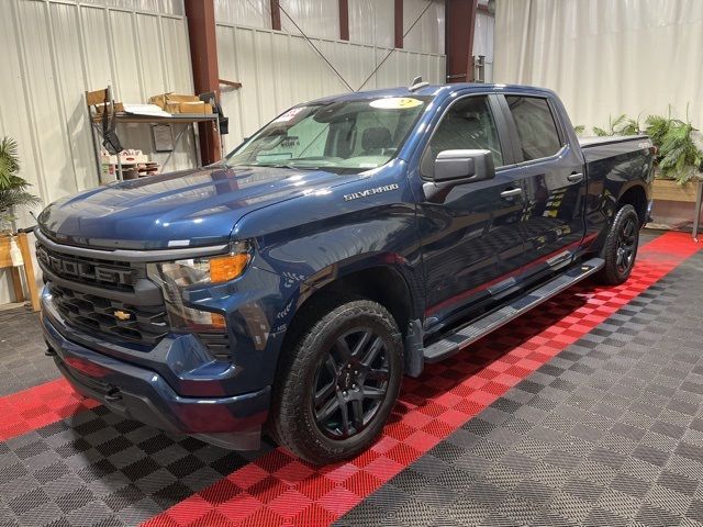 2022 Chevrolet Silverado 1500 Custom