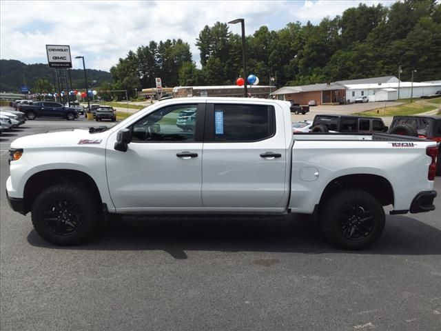 2022 Chevrolet Silverado 1500 Custom Trail Boss