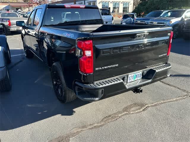 2022 Chevrolet Silverado 1500 Custom