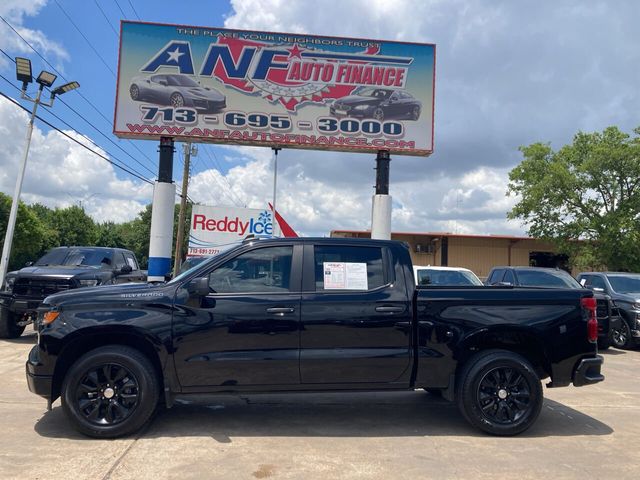 2022 Chevrolet Silverado 1500 Custom