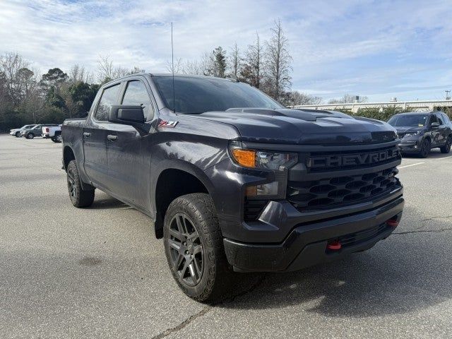 2022 Chevrolet Silverado 1500 Custom Trail Boss