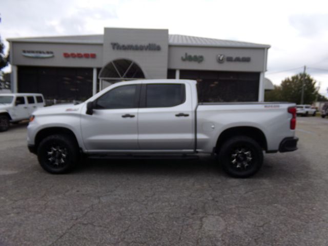 2022 Chevrolet Silverado 1500 Custom Trail Boss