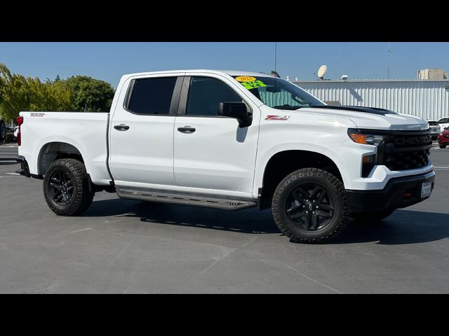 2022 Chevrolet Silverado 1500 Custom Trail Boss