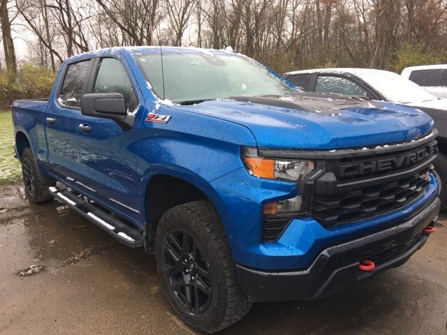 2022 Chevrolet Silverado 1500 Custom Trail Boss