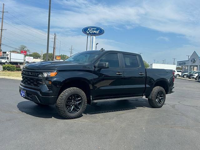 2022 Chevrolet Silverado 1500 Custom Trail Boss