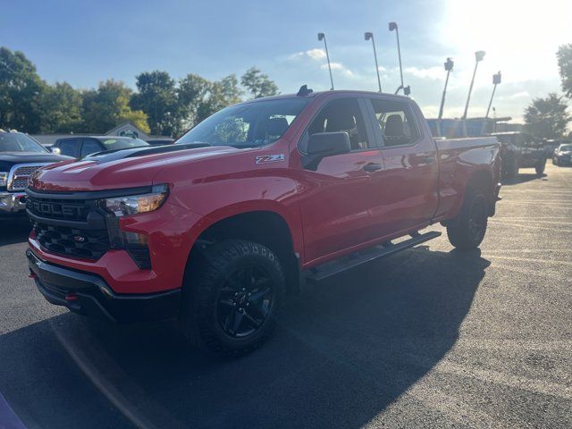 2022 Chevrolet Silverado 1500 Custom Trail Boss