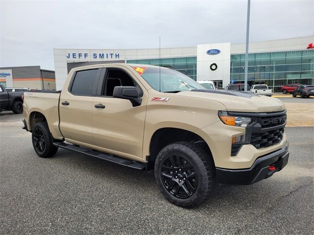 2022 Chevrolet Silverado 1500 Custom Trail Boss