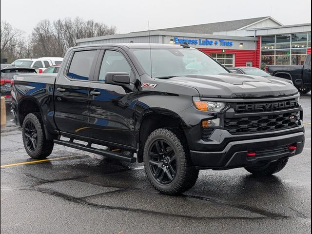 2022 Chevrolet Silverado 1500 Custom Trail Boss