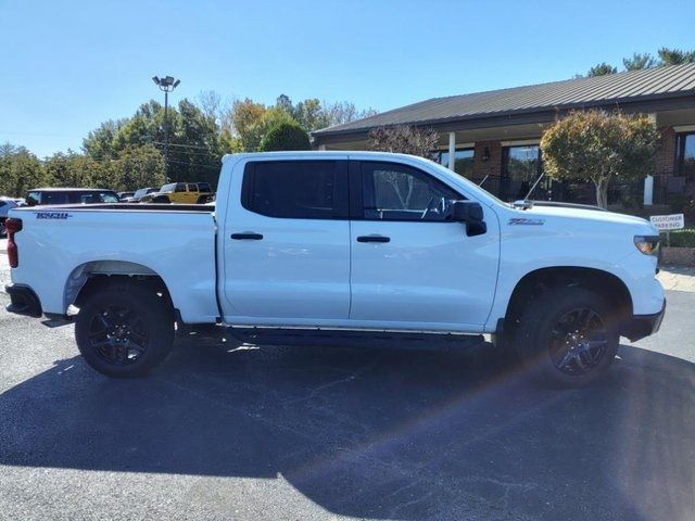 2022 Chevrolet Silverado 1500 Custom Trail Boss