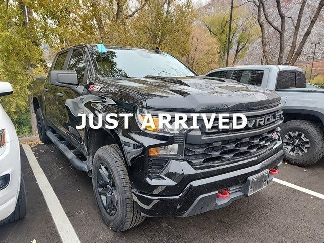 2022 Chevrolet Silverado 1500 Custom Trail Boss