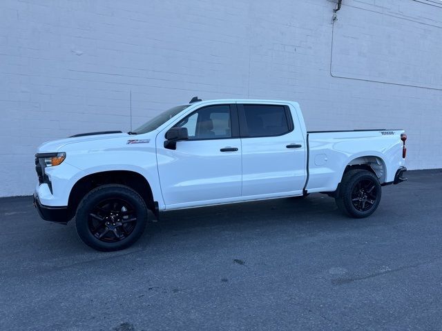 2022 Chevrolet Silverado 1500 Custom Trail Boss