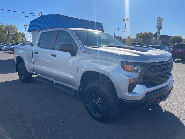 2022 Chevrolet Silverado 1500 Custom Trail Boss